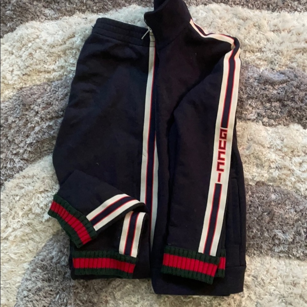Kids Gucci sweatsuits